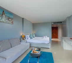 Двухместный номер Deluxe двуспальная кровать в Club Bamboo Boutique Patong Beach Resort