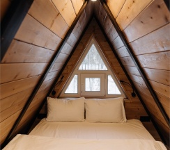 Домик A-Frame - Красный в Калтай парк
