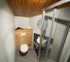 Yashlek в Апарт-отель 63 Apartment