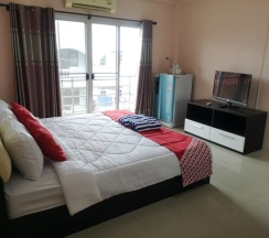 Номер Deluxe в KJS House