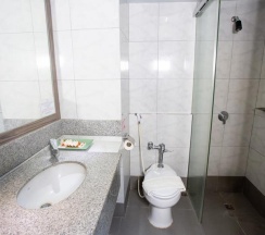 Двухместный номер Resort Wing B Superior двуспальная кровать в Seabreeze Jomtien Resort