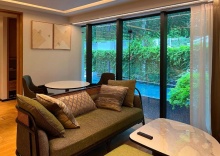 Трёхместный люкс Executive в HOMM Sukhumvit34 Bangkok by Banyan Tree Group