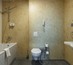 Executive Suite в Central City