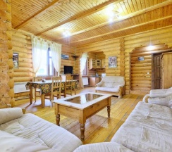 Дом "Самарский" с 2 спальнями в Сафари-парк
