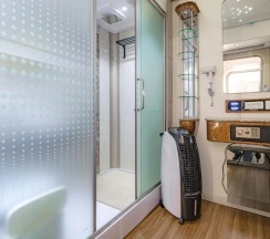 Двухместный номер Deluxe двуспальная кровать в Caps Lock hotel