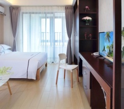 Двухместный номер Standard двуспальная кровать в Green Collection Care Hotel (24 Hours Free Transfer from Meilan Airport/Railway Station)