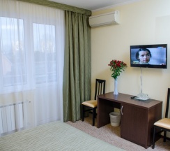 Двухместный номер Standard с балконом двуспальная кровать в Топаз