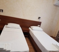 Семейный двухкомнатный с террасой и видом на море в Aqualife