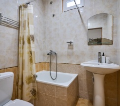 Стандартный двухместный номер в Лотос