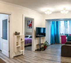 Квартира в Апартаменты на микрорайон Центральный, улица Юных Ленинцев, 9