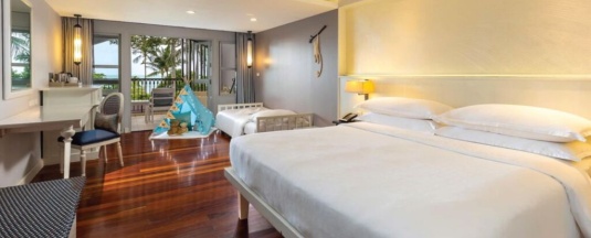 Номер семейный с балконом в Sheraton Samui Resort