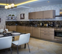 Апартаменты VIP 2 спальни 150 кв. м. в Интурист