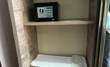 Двухместный номер Economy двуспальная кровать в Hotel Mountain Mestia