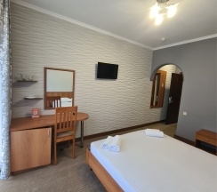 2х местный комфорт с балконом в Villa Gold