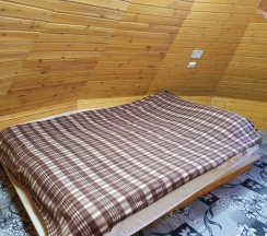 Шестиместный семейный коттедж с красивым видом из окна в Тарховка