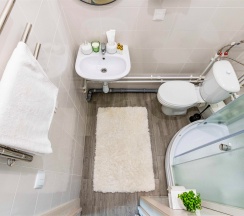 Апартаменты для четверых на Степана Разина 2 на 11 этаже (196/2) в Степаненков