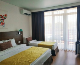 Двухместный номер Superior с балконом двуспальная кровать в Sea breeze resort