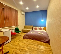 Квартира студия в центре города в Home