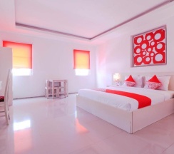 Люкс Deluxe в OYO 1489 Simona Hotel