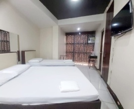 Трёхместный номер Standard в Cosmo Hotel Espana Near Ust