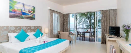 Номер Deluxe с красивым видом из окна в The Briza Beach Resort Khaolak