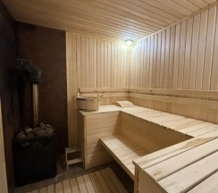 Люкс с террасой с красивым видом из окна в Перезагрузка