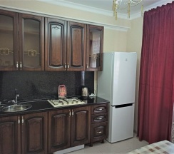 М.Горького 85Б. 1-комн.кв., 2-этаж, 87 в АнтиОтель