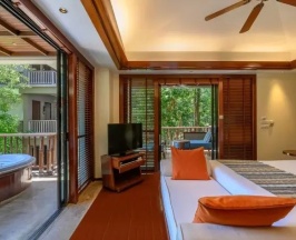 Четырёхместный номер клубный Premium Deluxe с видом на океан в Отель Centara Grand Beach Resort and Villas Krabi
