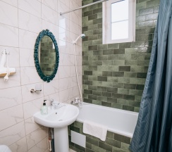 Трехместный Стандарт в Крыжовник