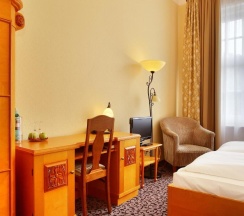 Двухместный номер Standard двуспальная кровать в Hotel Bellmoor Im Dammtorpalais