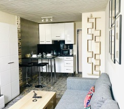 2-комнатные апартаменты улучшенные №4 в City Crown Apartments