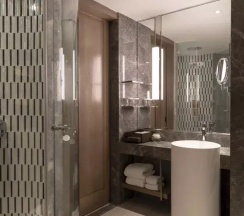 Двухместный номер клубный Deluxe двуспальная кровать в Centara Grand & Bangkok Convention Centre at CentralWorld