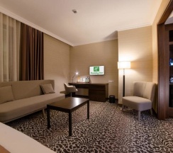 Двухместный номер Executive двуспальная кровать в Holiday Inn Aktau-City Centre