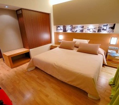 Двухместный номер Superior двуспальная кровать в Capsis Astoria Heraklion Hotel