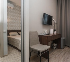 Номер люкс с 1 двуспальной кроватью в Valeri hotel