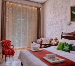 Полулюкс с балконом в Атлант