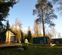 Четырёхместный Барнхаус на главной аллее в ЭкоPort на Отрадном