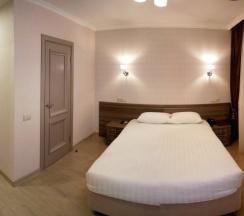 Двухместный полулюкс с красивым видом из окна двуспальная кровать в Отдохни