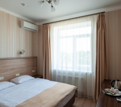 Номер стандарт с 1 двуспальной кроватью в Мария