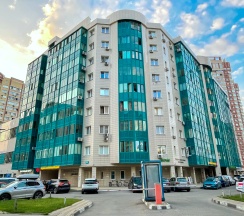 Квартира в Апартаменты на микрорайон Городок Б, улица 3-е Почтовое Отделение, 102
