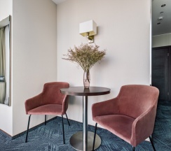 Комфорт + для двоих в Империи 48 этаж в Panorama city hotel
