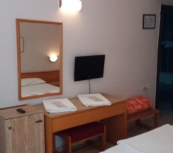 Двухместный номер Standard двуспальная кровать в Isinda Hotel