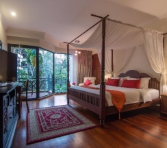 Двухместный номер Standard c 1 комнатой двуспальная кровать в Angkor Palace Resort & Spa