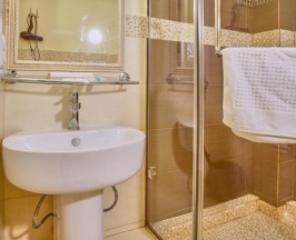 Двухместный номер Standard с балконом двуспальная кровать в Jasmine