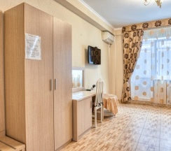 Двухместный номер Standard с балконом 2 отдельные кровати в Аист