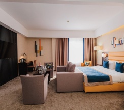 Двухместный полулюкс двуспальная кровать в Comfort Hotel Astana