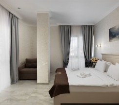 Делюкс в Cascade Resort by Stellar Hotels