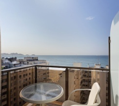Номер Superior с балконом в Windsor Palace Copacabana