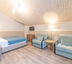 Таунхаус с электрическим камином в Лепота