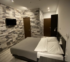 двухместный номер с большой кроватью в Anhalt